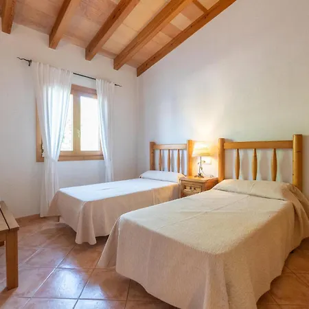 Holiday home Ullastre