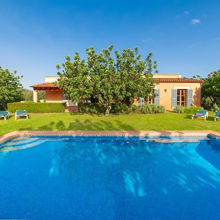 Ullastre Holiday home *